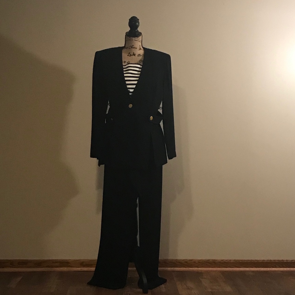 Pant Suite